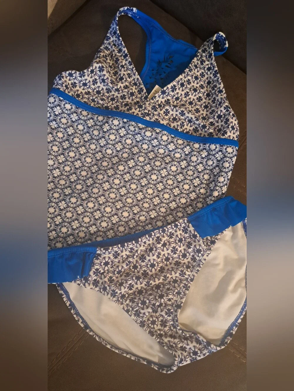 Girls Tommy Bahama Tankini Swim Suit  2-Piece Swimsuit Size 14 Beach Swimming